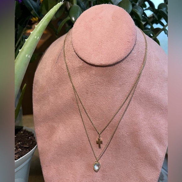 Vintage SAO Gold Filled Cross And Crystal Heart Pendant Necklace - Picture 4 of 7